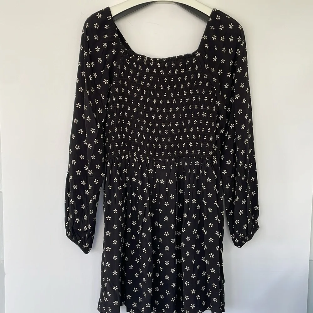 GAP Teen Black and Cream Casual Dress Size 18-20